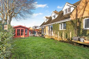 Metcalfe Close Drayton